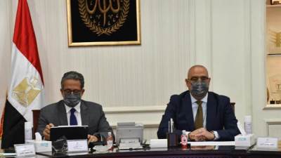 وزيرا الإسكان والسياحة يتابعان تنفيذ موقع التجلى الأعظم فوق أرض السلام بـ سانت كاترين