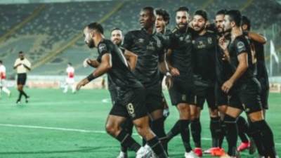 قرارات مغربية تفتح الباب لجماهير الأهلى أمام الوداد.. تعرف عليها 