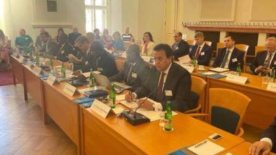 القائم بأعمال وزير الصحة يشارك في فعاليات منتدى التشيك - أفريقيا