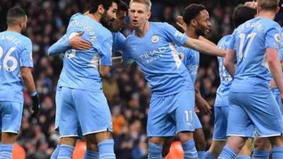 جوندوجان يحسم الدورى الانجليزى في الدقيقة 81 من احداث المباراة 