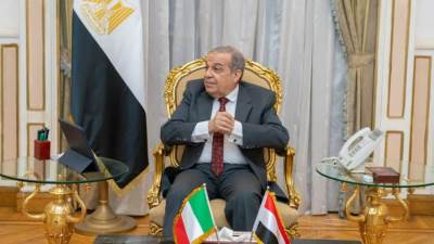 "مرسي" يلتقى" السفير الإيطالى بالقاهرة لبحث التعاون مع الشركات الإيطالية