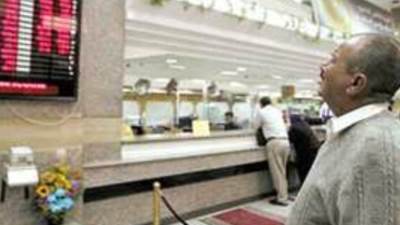 تعرف علي سعر الدولار اليوم الجمعة..