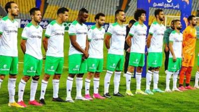 ننشر قائمة المرشحين لتدريب النادي المصري بعد احتمال رحيل «معين شعباني»