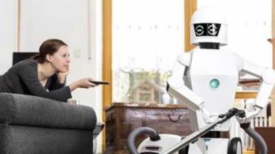 قريبا بالأسواق العالمية.. ابتكار روبوت يساعد في تنظيف المنازل