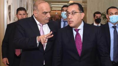 رئيس الوزراء: مبادرة الشراكة الصناعية التكاملية ستمثل فاتحة خير على البلدان الثلاثة