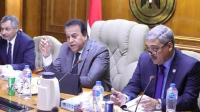 وزير التعليم العالي يرأس اجتماع مجلس المراكز والمعاهد والهيئات البحثية 