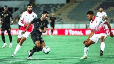 محاولات متتالية من الأهلي للتسجيل بعد تقدم الوداد بهدف نظيف