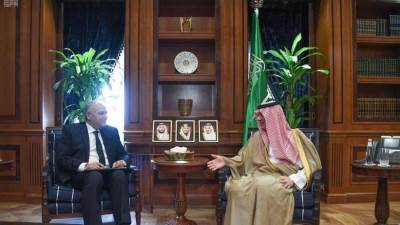  وزير الدولة للشؤون الخارجية" يستقبل سفير مصر لدي المملكة 