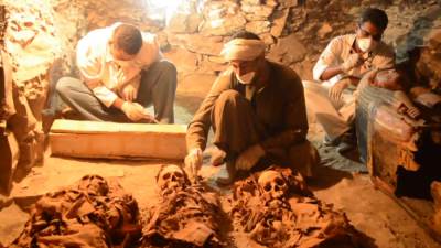 القبض على متهمين بتهمة الحفر خلسة داخل مسكنهما بقصد التنقيب عن الآثار