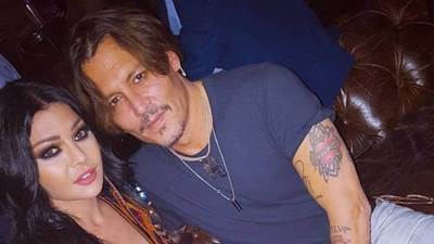 تهانينا ياصديقي.. بهذة الكلمات هيفاء وهبي تهنئ النجم العالمي جوني ديب