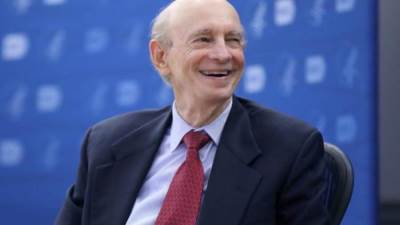 هارفي ألتر مكتشف فيروس سي: مصر تفوقت على كل دول العالم في القضاء على الوباء