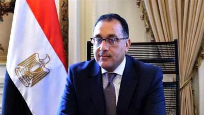 "مدبولي" يتابع موقف تنفيذ مشروعات محاور الطرق الرئيسية والكباري على مستوى الجمهورية