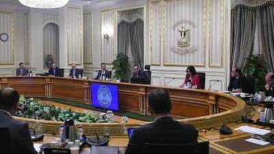 رئيس الوزراء يلتقي مجموعة من ممثلي كبري صناديق الاستثمار العالمية