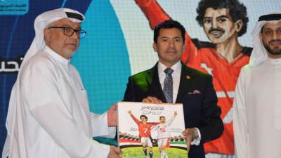 وزير الرياضة يشهد حفل توقيع الإصدار الثاني من كتاب "الإمارات ومصر"