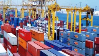 المالية: 2.7 مليار جنيه ضرائب ورسوم بجمارك السخنة خلال مايو الماضى