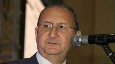وفاة عمرو نصار وزير التجارة و الصناعة السابق عن عمر يناهز 61 عاماً