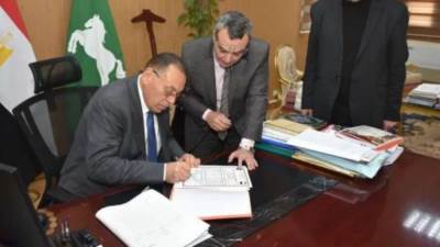 محافظ الشرقية يعتمد نتيجة الشهادة الإعدادية بنسبة نجاح 84.26%