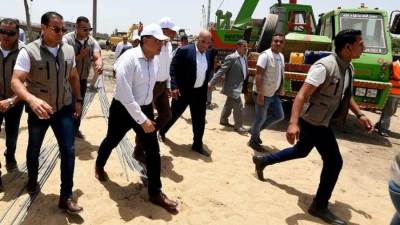 "رئيس الوزراء" يتابع تنفيذ مشروع كباري شربين ضمن أعمال تطوير المزلقانات 