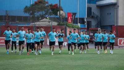 عودة بدر بانون.. تعرف على تشكيلة الأهلي في مواجهه المصري بالسلوم