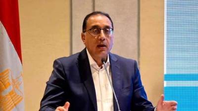 "مدبولي" يطلق استراتيجية تنمية صناعة السيارات من المنطقة الاقتصادية بشرق بورسعيد