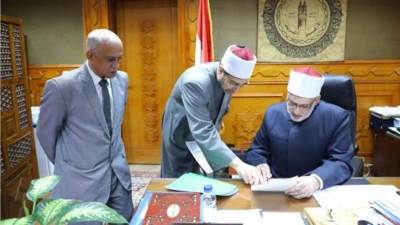 وكيل الأزهر يعتمد نتيجة الشهادتين الإبتدائية والإعدادية الأزهرية 