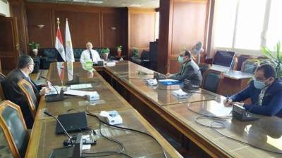 «عبد العاطي» يتابع مشروعات تأهيل الترع والمساقي والتحول للري الحديث بالقليوبية