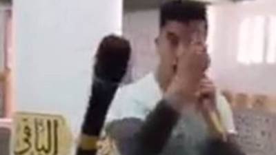 النيابة تأمر بضبط وإحضار المتهم بالغناء في مسجد بالقليوبية 