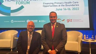 "السبكي" يلتقي وزير الصحة اللبناني لبحث التعاون ونقل التجربة المصرية إلى لبنان