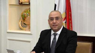 وزير الإسكان: تقدم الأعمال بمشروع مستشفى سعة 220 سرير بالعبور