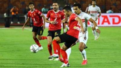 اليوم.. قمة نارية بين الأهلي والزمالك على إستاد وي السلام