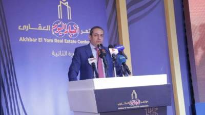 خالد عباس: الحكومة رغم التحديات الكبيرة حافظت علي تنفيذ المشروعات بخطي ثابتة