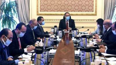 مدبولي يتابع مع رئيس التنظيم والإدارة إعادة هيكلة الجهاز الإداري للدولة