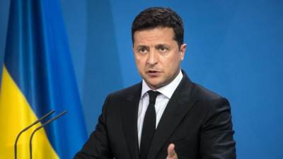 منح أوكرانيا ومولدوفا وضع الدول المرشحة للانضمام للاتحاد الأوروبي 