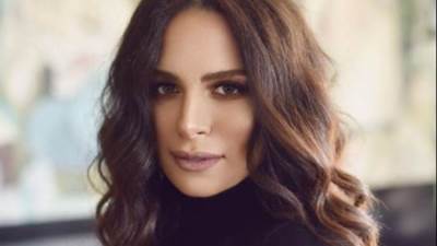 عاجل.. نادية مصطفى تفجر مفاجأة بشأن آمال ماهر 