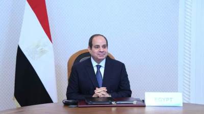 الرئيس السيسي: انضمام مصر لعضوية بنك التنمية يدل على قوة ومرونة الاقتصاد المصري