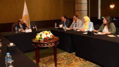 "شعرواي" يتابع مع "البنك الدولي" مستجدات برنامج تنمية الصعيد والتعاون بمؤتمر المناخ