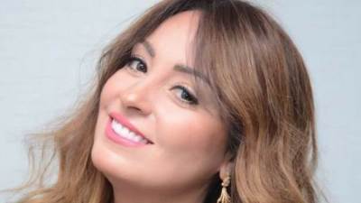 نرمين الفقي عبر الانستجرام: "شكرا ياصديقاتي اسعدتوني جدا"