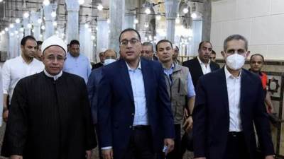 رئيس الوزراء: يتفقد تطوير ساحة مسجد السيد أحمد البدوي بطنطا