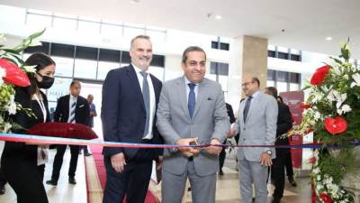 السويفي ونائب وزير الإسكان يفتتحان معرض "The Big 5 Construct Egypt 2022" 