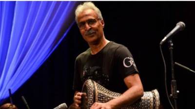 سعيد الأرتيست عازفي الإيقاع يعتذر للفنان هاني شاكر بعد استقالته