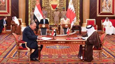 شراكة بين مصر والبحرين.. الرئيس السيسي وملك البحرين يشهدان توقيع عدد من الاتفاقيات