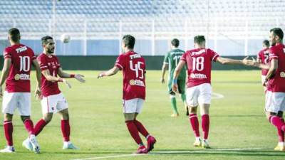 التشكيل المتوقع للنادي الأهلي في مباراته مع سموحه