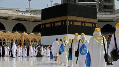 السعودية تطلق 13 دليلاً توعوياً ب14 لغه لتسهيل رحلة الحجاج 