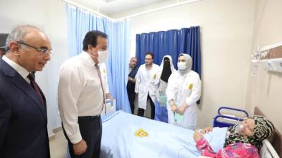 «عبدالغفار» يتفقد المستشفى الجامعي بالعاشر من رمضان 