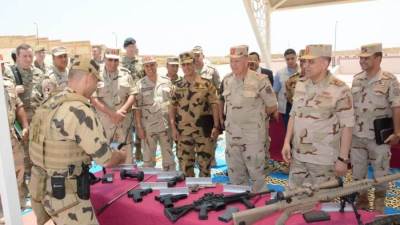 القوات المسلحة تنظم دورة تدريبية مع الجانب الأمريكى للتعامل مع العبوات الناسفة