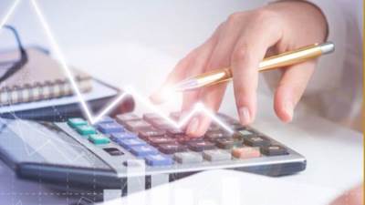 الضرائب: ضريبة القيمة المضافة للتجارة الإلكترونية تصل إلي 14%