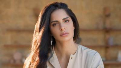 لثالث مره.. أمال ماهر تغلق قناتها الرسمية علي موقع اليوتيوب