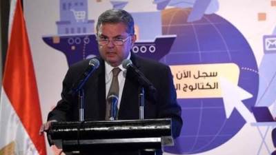 وزير قطاع الأعمال: التسويق والترويج وحزمة متكاملة من الخدمات اللوجستية للمصنعين المصريين