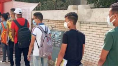 التعليم تتابع وصول إسئلة إمتحان الديناميكا إلي اللجان