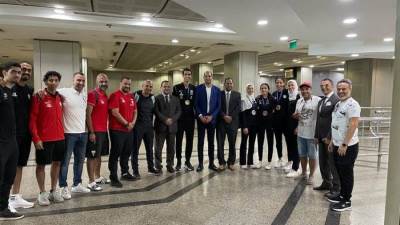 وزير الرياضة يهنىء منتخب التايكوندو بإنجازه فى دورة ألعاب البحر المتوسط